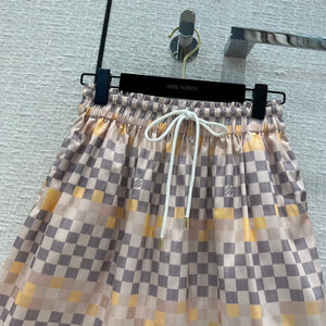 Louis Vuitton LV 1AA833 Pixel Damier Skirt L88035 - 36 - View 2
