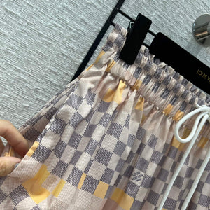 Louis Vuitton LV 1AA833 Pixel Damier Skirt L88035 - 36 - View 3