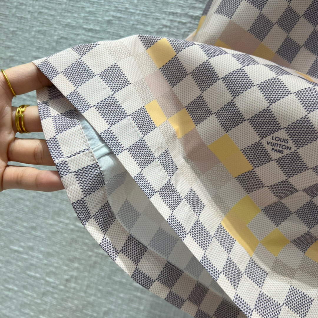 Louis Vuitton LV 1AA833 Pixel Damier Skirt L88035 - 36 - View 7