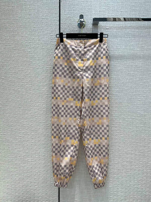 Louis Vuitton LV 1AA83B Pixel Damier Jogging Pants L88034 - 36 - View 1