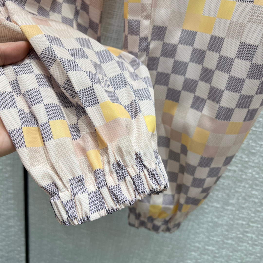 Louis Vuitton LV 1AA83B Pixel Damier Jogging Pants L88034