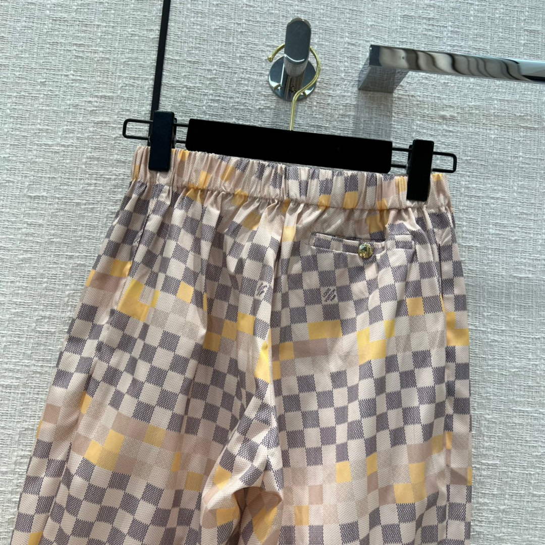 Louis Vuitton LV 1AA83B Pixel Damier Jogging Pants L88034