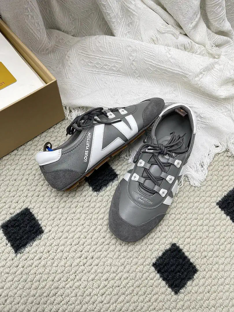 Louis Vuitton 1AHNDY LV Sneakerina Shoes L66322