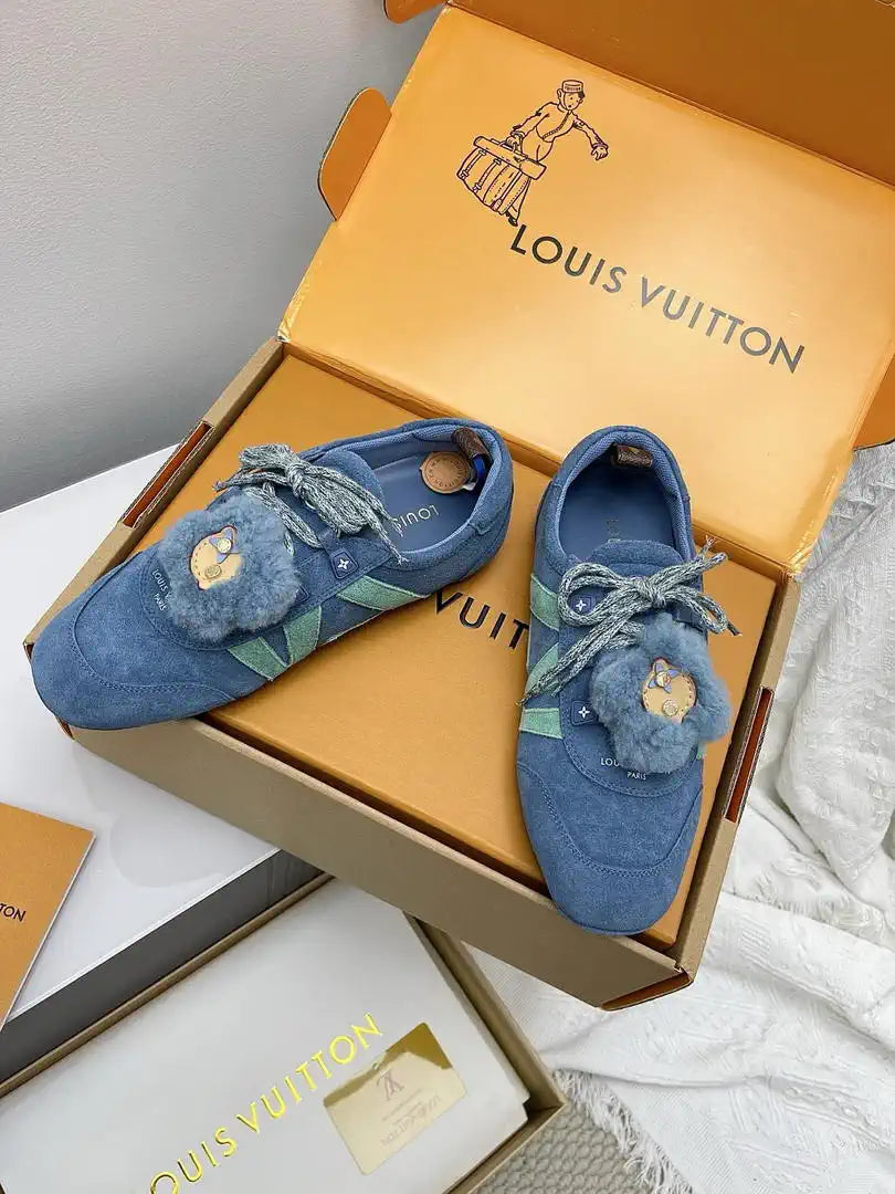 Louis Vuitton 1AHNDY LV Sneakerina Shoes L66327