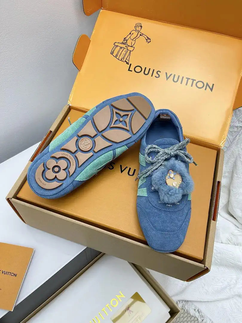 Louis Vuitton 1AHNDY LV Sneakerina Shoes L66327