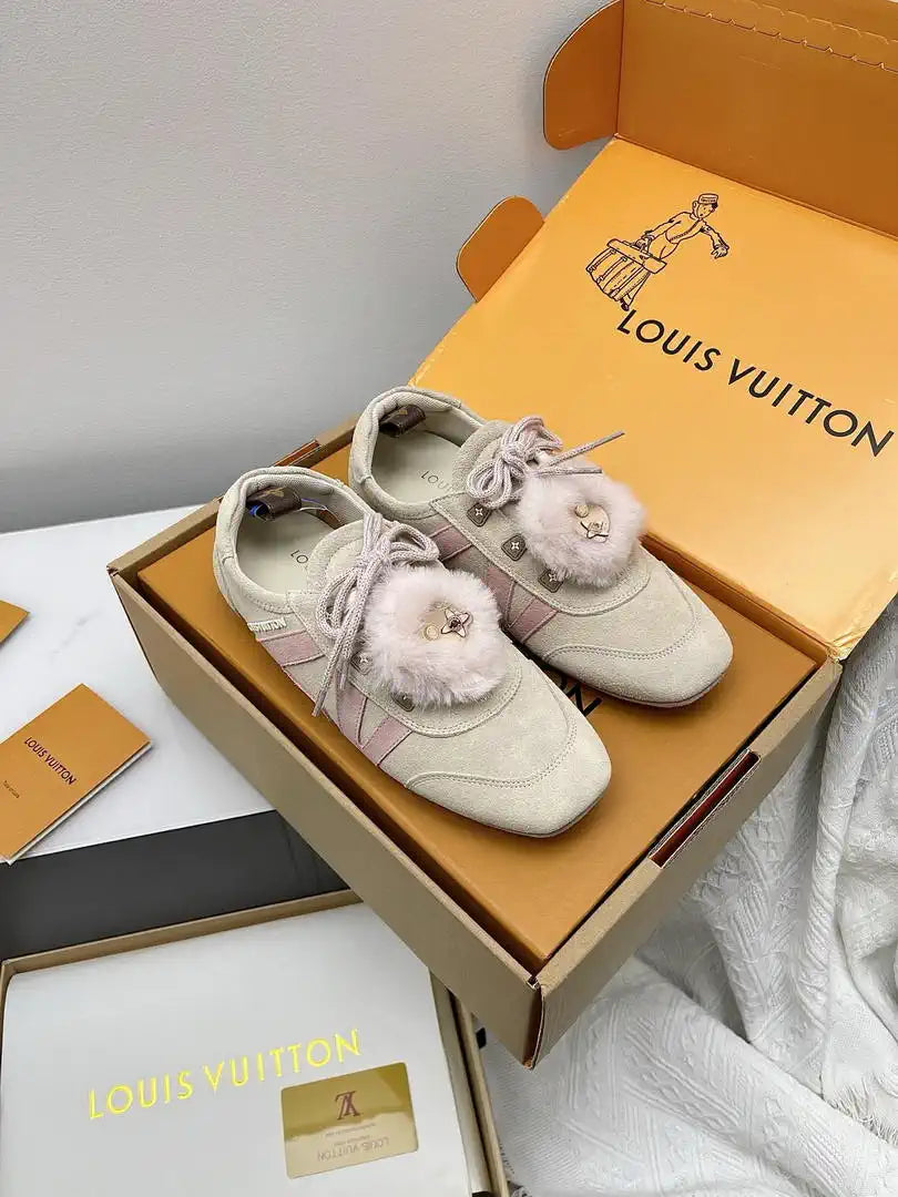 Louis Vuitton 1AHNDY LV Sneakerina Shoes L66328