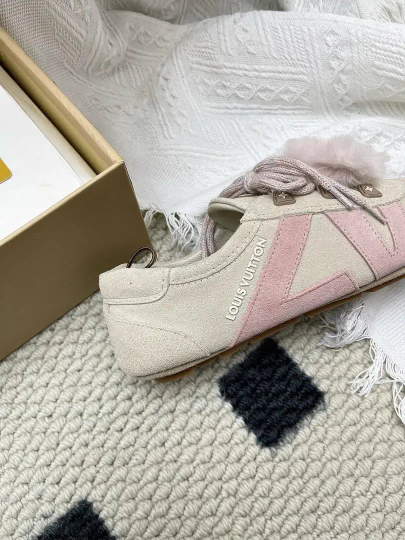 Louis Vuitton 1AHNDY LV Sneakerina Shoes L66328