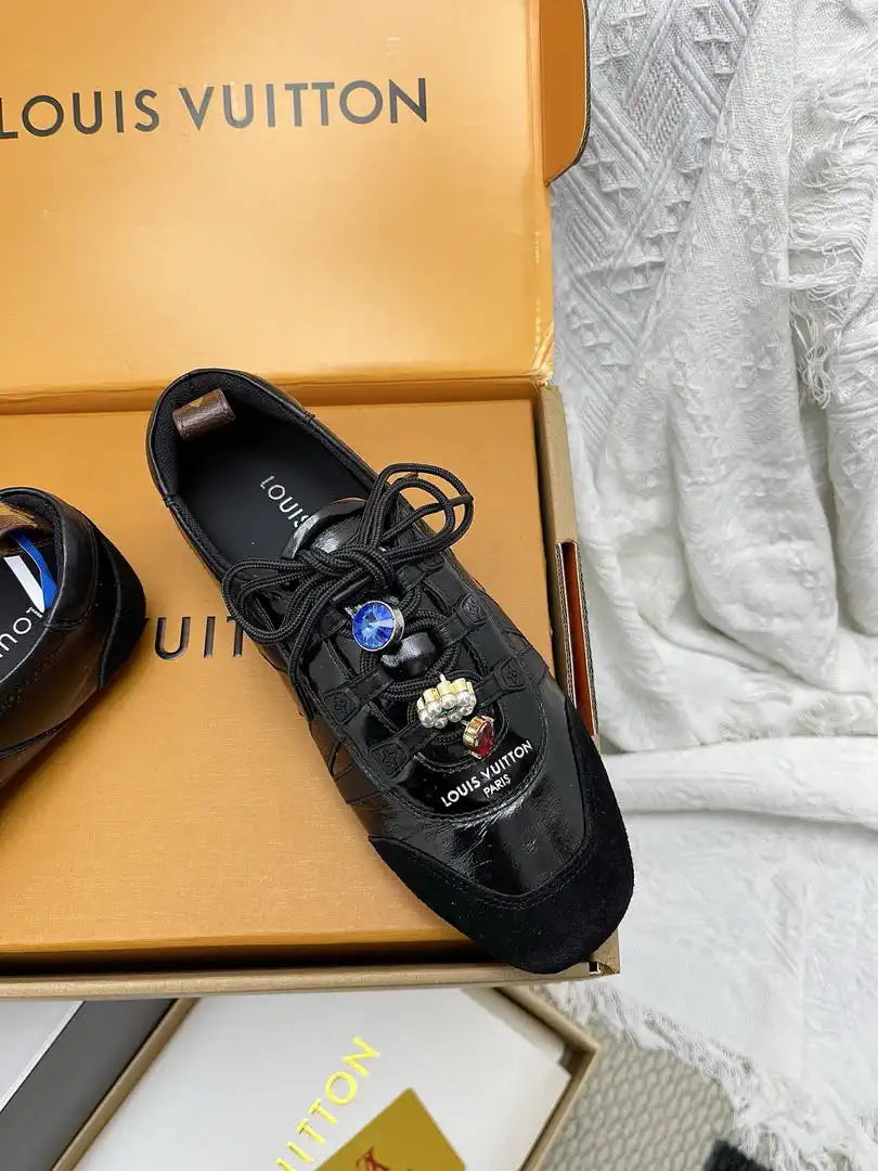 Louis Vuitton 1AHNDY LV Sneakerina Shoes L66329