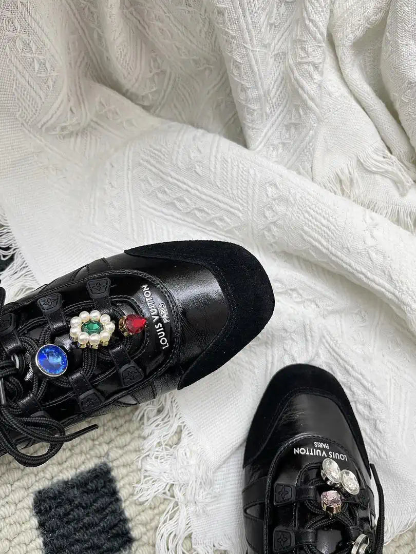 Louis Vuitton 1AHNDY LV Sneakerina Shoes L66329