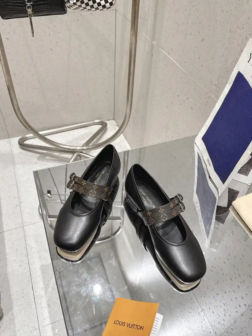 Louis Vuitton LV 1AIBWJ Romy Flat Ballerina Shoes L66313