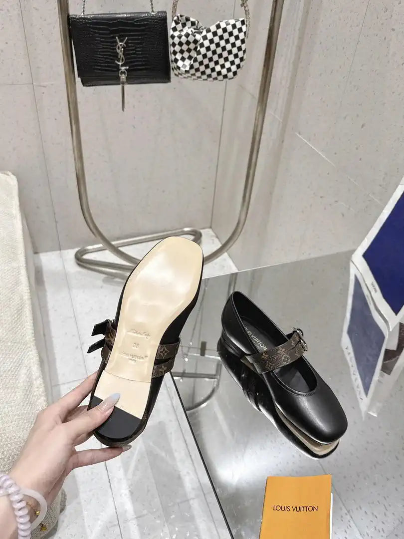 Louis Vuitton LV 1AIBWJ Romy Flat Ballerina Shoes L66313