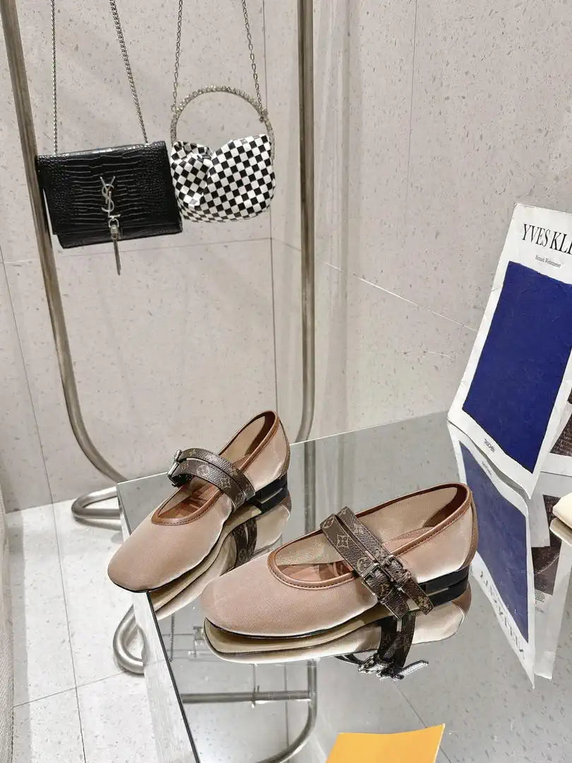 Louis Vuitton LV 1AIBWJ Romy Flat Ballerina Shoes L66314