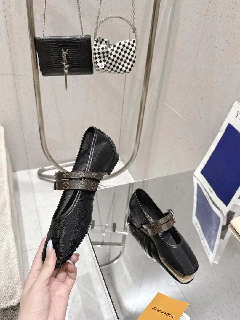 Louis Vuitton LV 1AIBWJ Romy Flat Ballerina Shoes L66316
