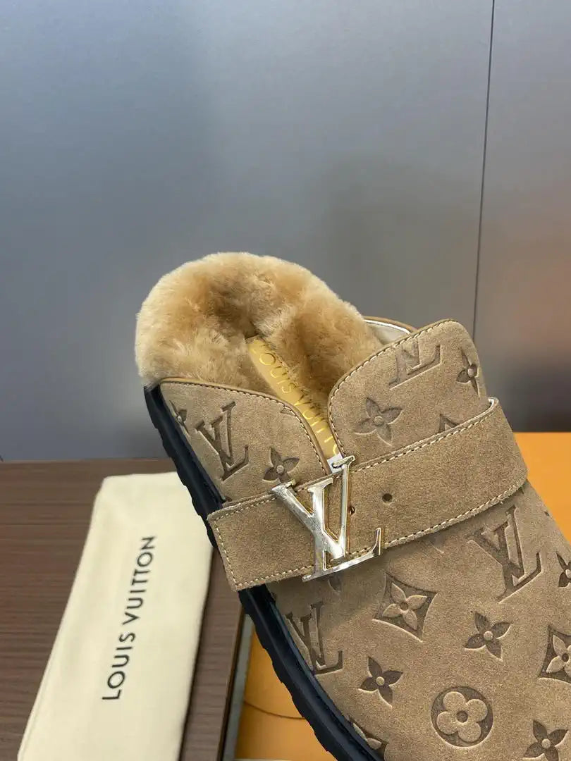 Louis Vuitton LV 1AITSE Cosy Comfort Clog Shoes L66330