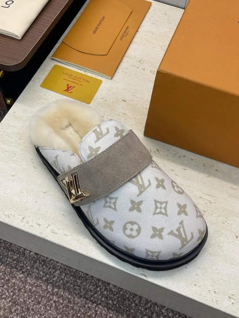 Louis Vuitton LV 1AITSE Cosy Comfort Clog Shoes L66334