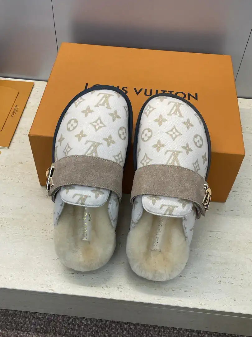Louis Vuitton LV 1AITSE Cosy Comfort Clog Shoes L66334