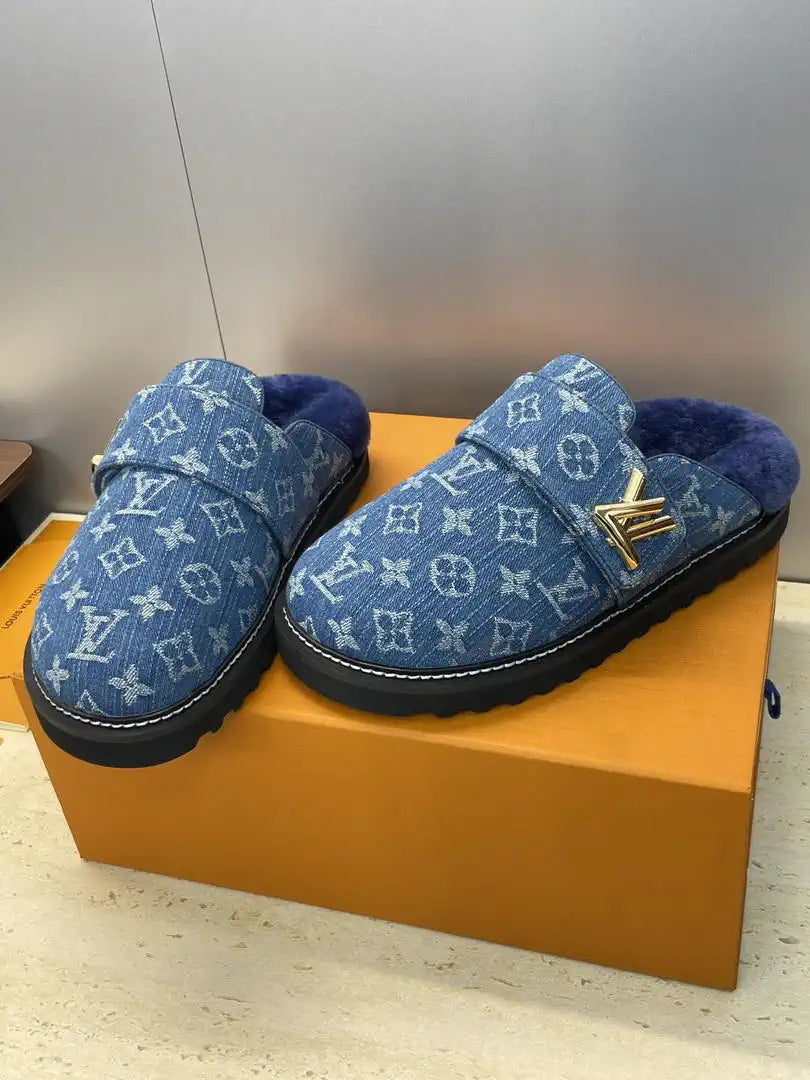 Louis Vuitton LV 1AITSE Cosy Comfort Clog Shoes L66335