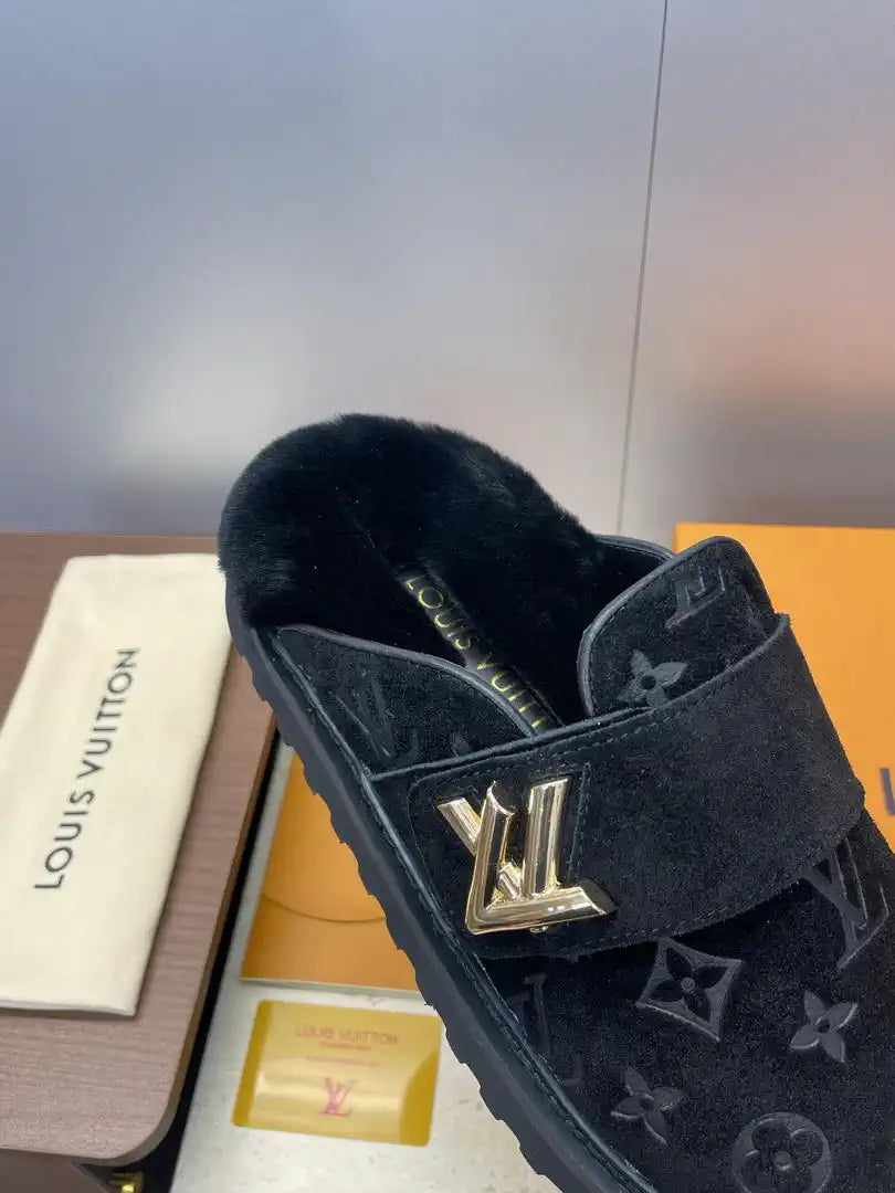 Louis Vuitton LV 1AITSE Cosy Comfort Clog Shoes L66336