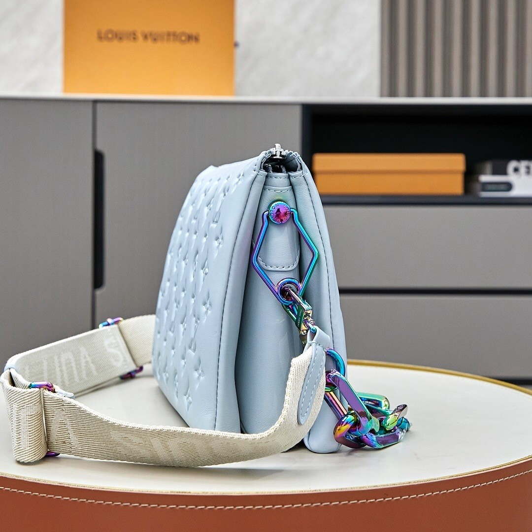 Louis Vuitton LV M11436 Coussin PM Handbag lambskin Washed Blue