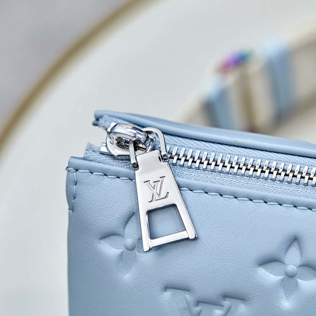 Louis Vuitton LV M11436 Coussin PM Handbag lambskin Washed Blue