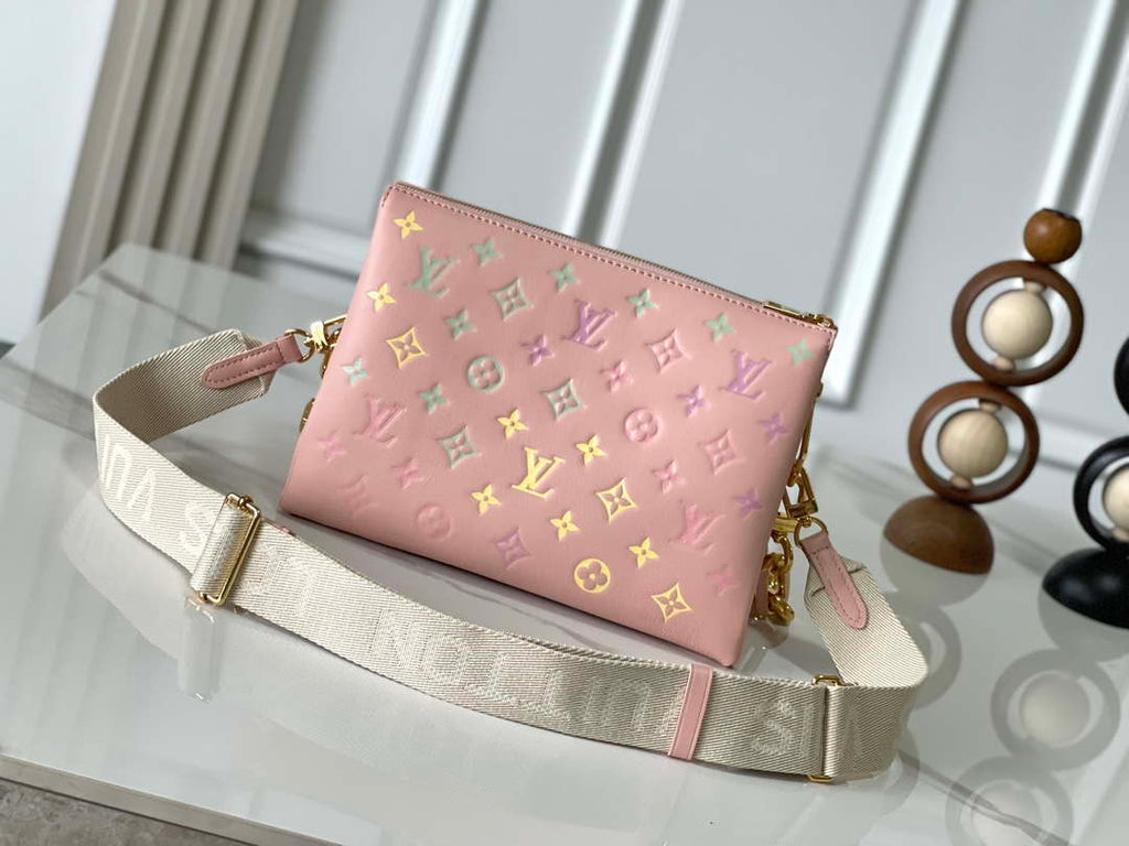 Louis Vuitton LV M11726 Coussin PM Handbag lambskin Jasmine Pink