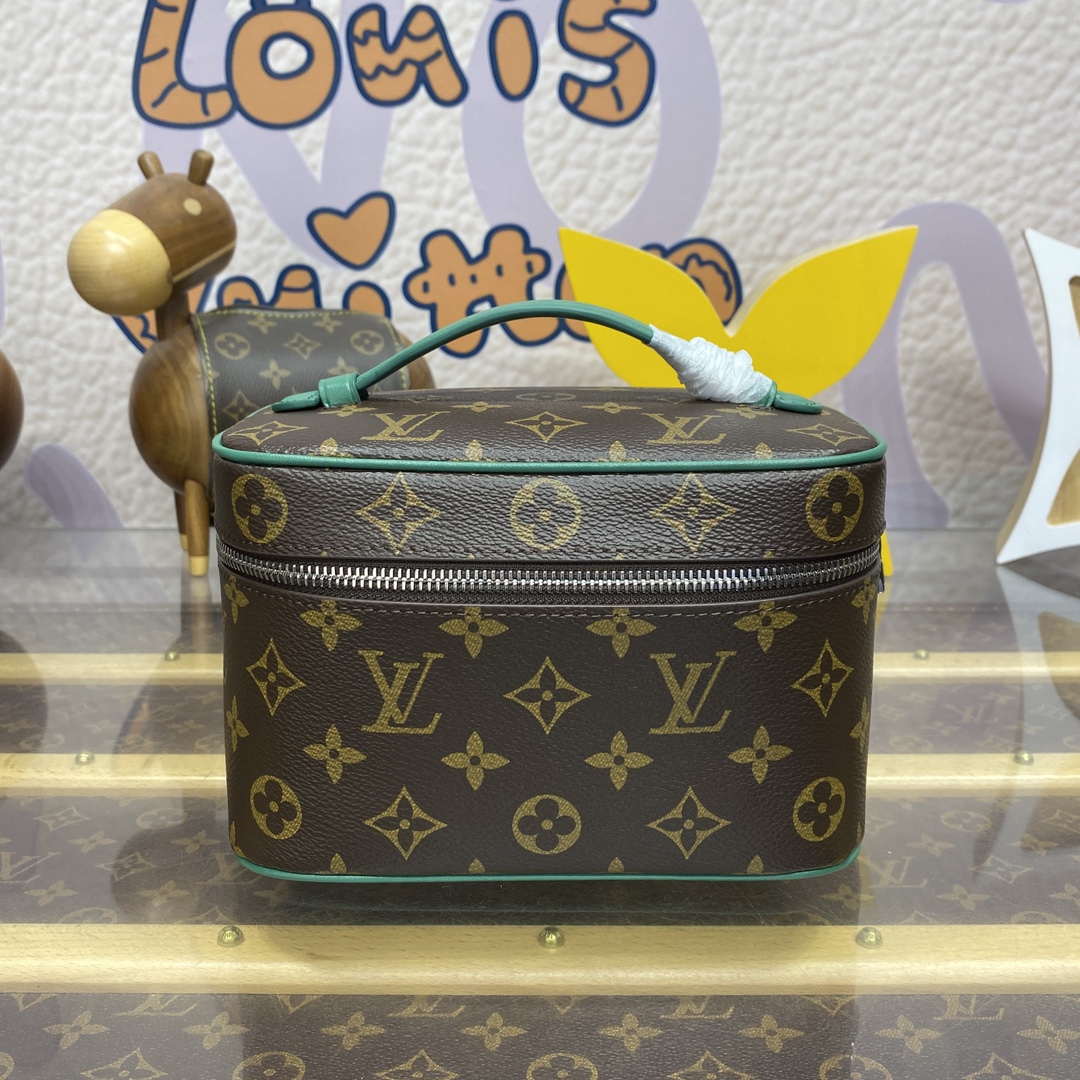 Louis Vuitton LV M12647 Nice Mini Vanity Case Monogram canvas Green - Default Title - View 1