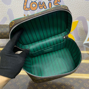 Louis Vuitton LV M12647 Nice Mini Vanity Case Monogram canvas Green - Default Title - View 8