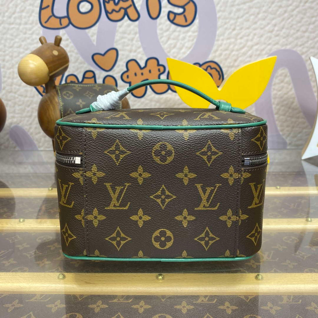 Louis Vuitton LV M12647 Nice Mini Vanity Case Monogram canvas Green