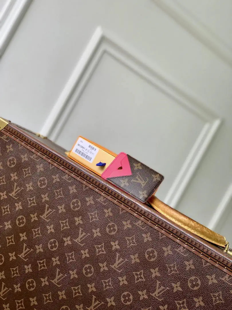 Louis Vuitton LV M12851 Magnetic Card Holder Pondichery Pink