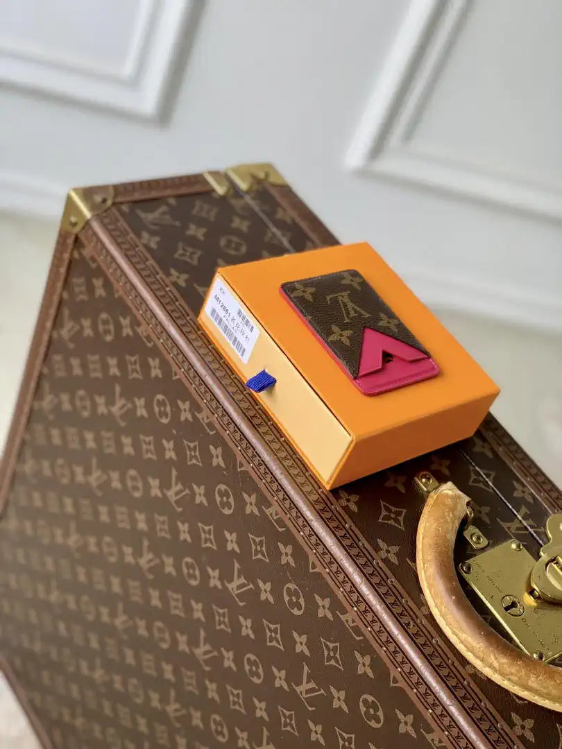 Louis Vuitton LV M12851 Magnetic Card Holder Pondichery Pink