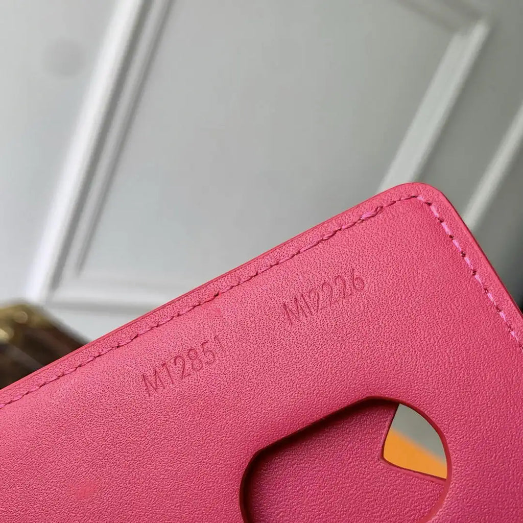 Louis Vuitton LV M12851 Magnetic Card Holder Pondichery Pink