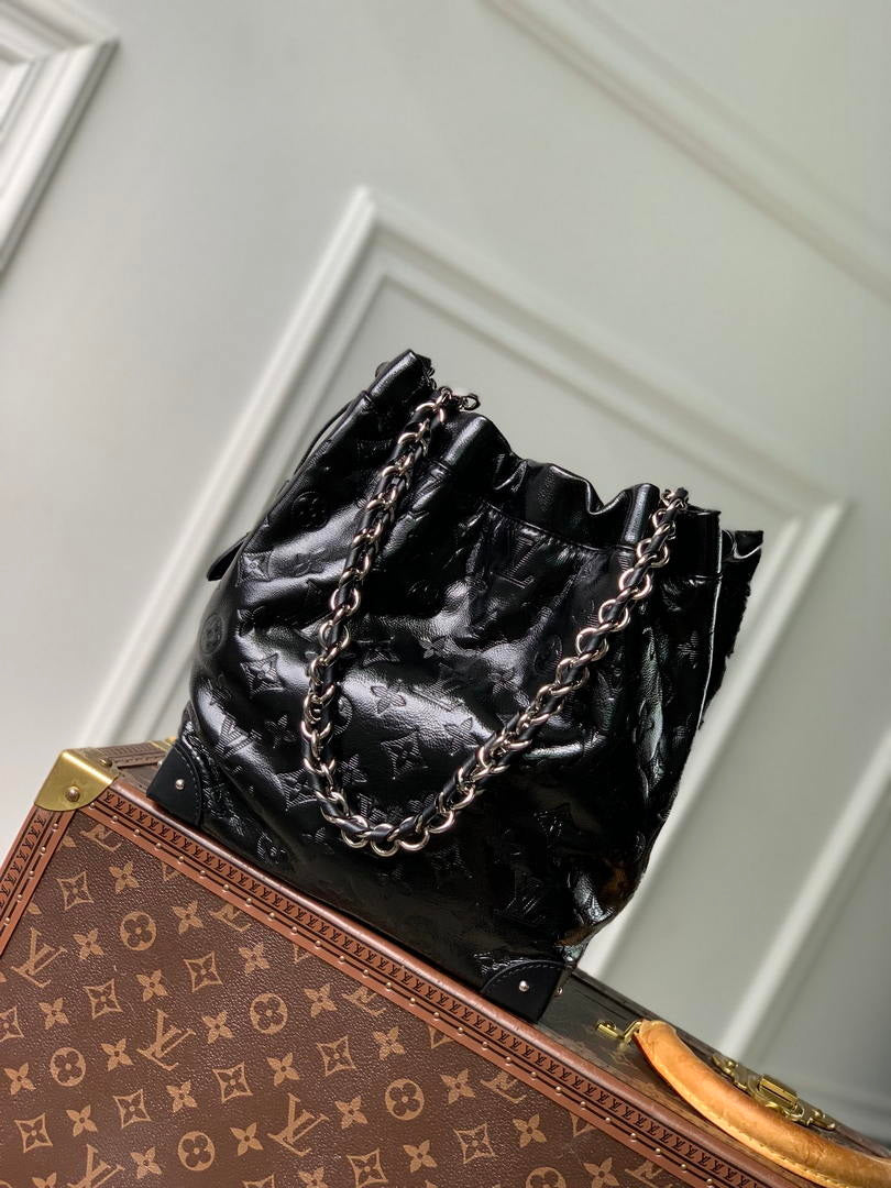 Louis Vuitton LV M13484  Noe Trunk PM Bag Monogram Black