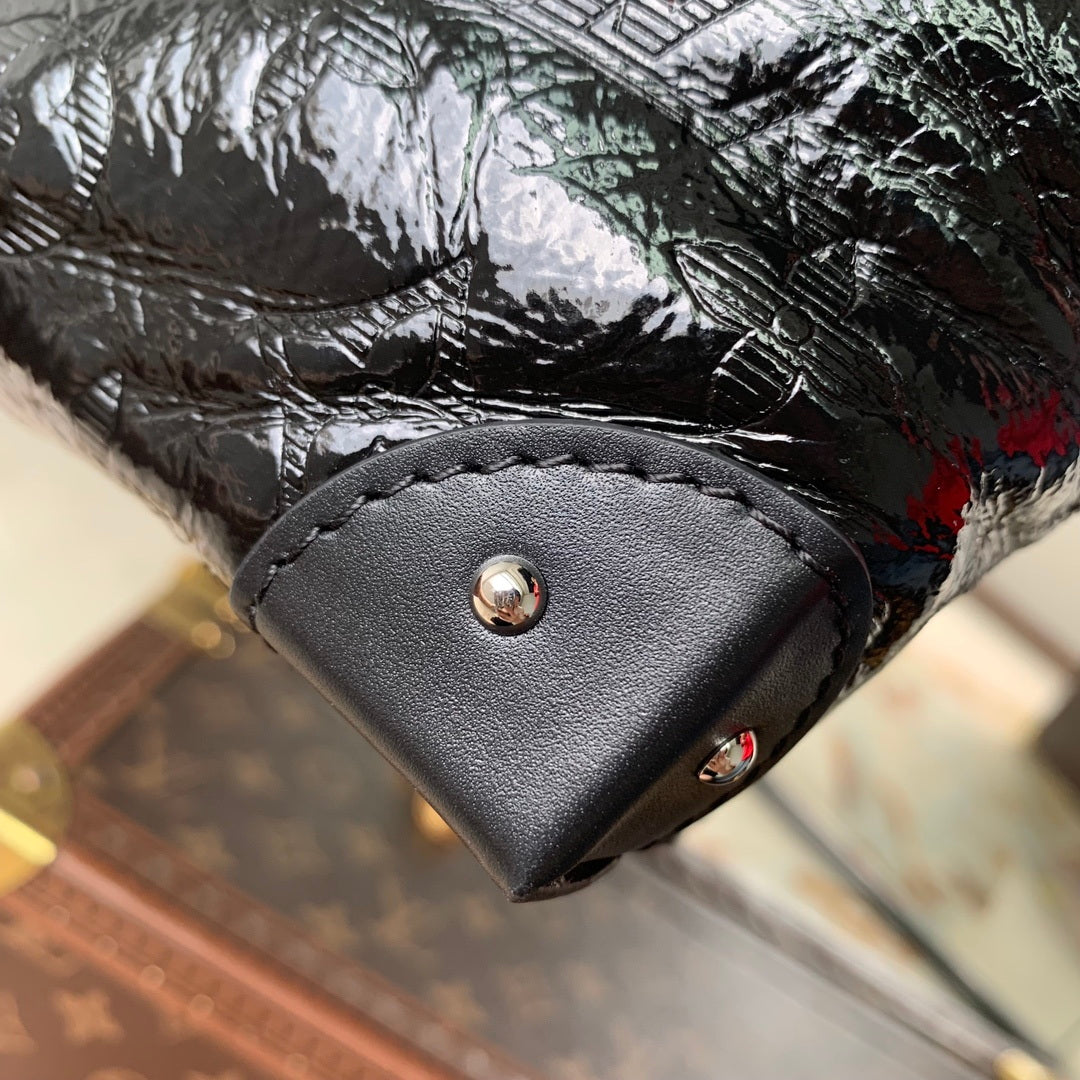 Louis Vuitton LV M13484  Noe Trunk PM Bag Monogram Black