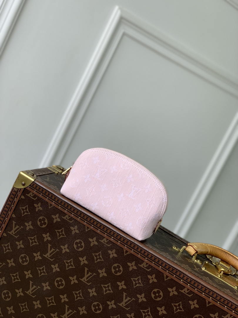 Louis Vuitton LV M13751  Pochette Cosmétique PM Other Monogram Canvas Pink