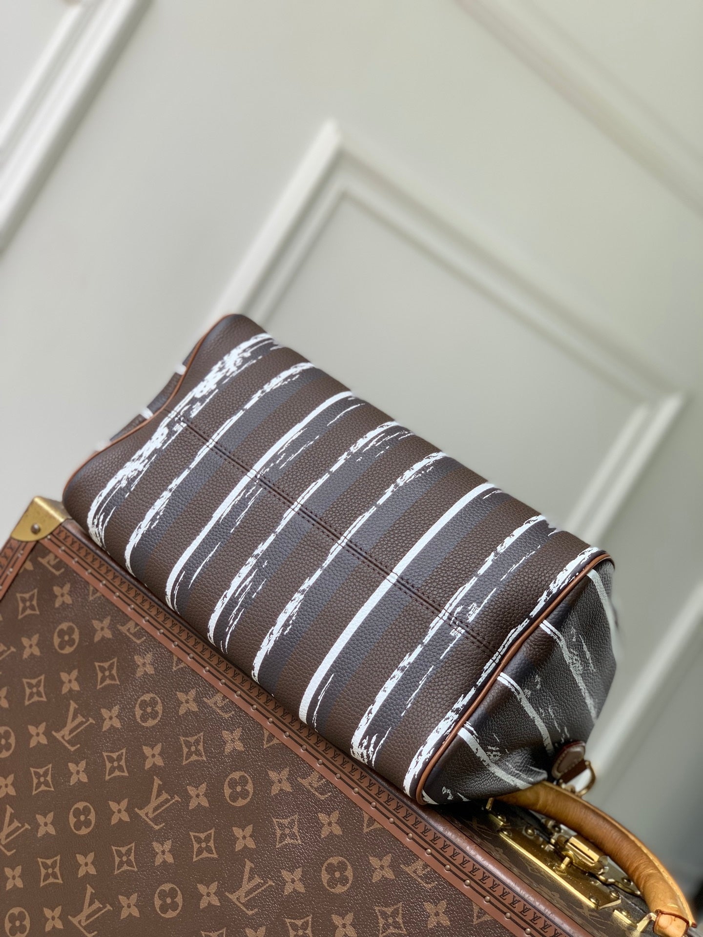 Louis Vuitton LV M13904 Speedy P9 Bandoulière 30 Bag White stripes - Default Title - View 4
