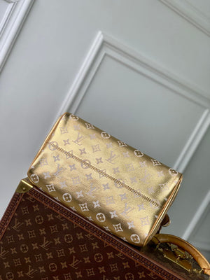 Louis Vuitton  LV M13904 Speedy P9 Bandoulière 30 Gold - Default Title - View 4