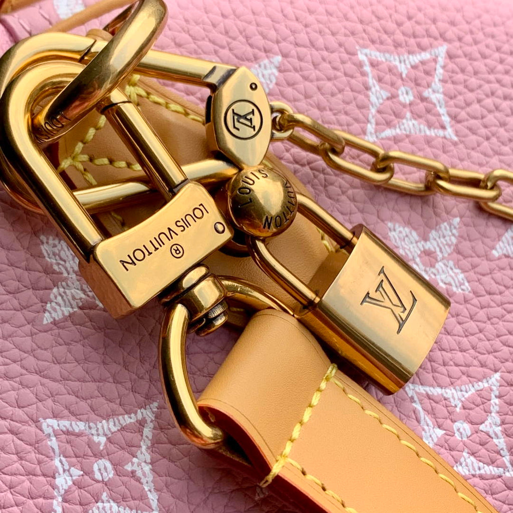 Louis Vuitton LV M13914  Speedy P9 Bandoulière 30 Bag  Pink