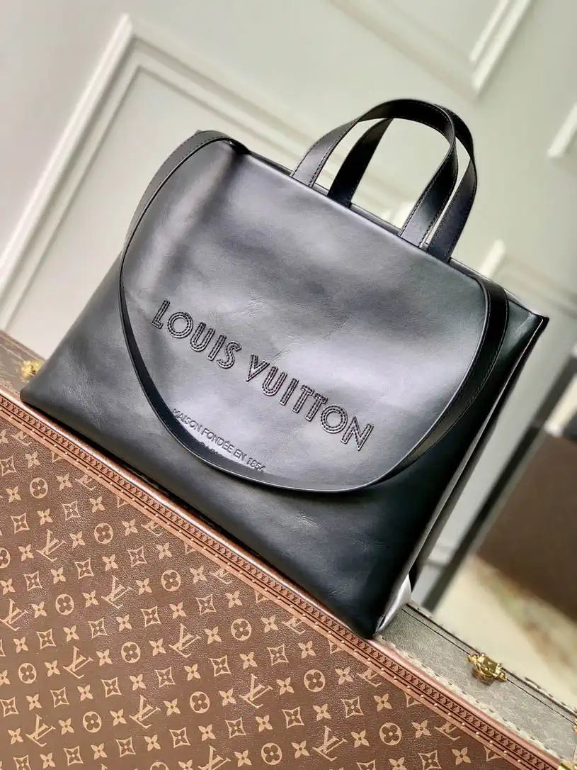 Louis Vuitton LV M13979 Shopper Tote MM Bag Ultra Black