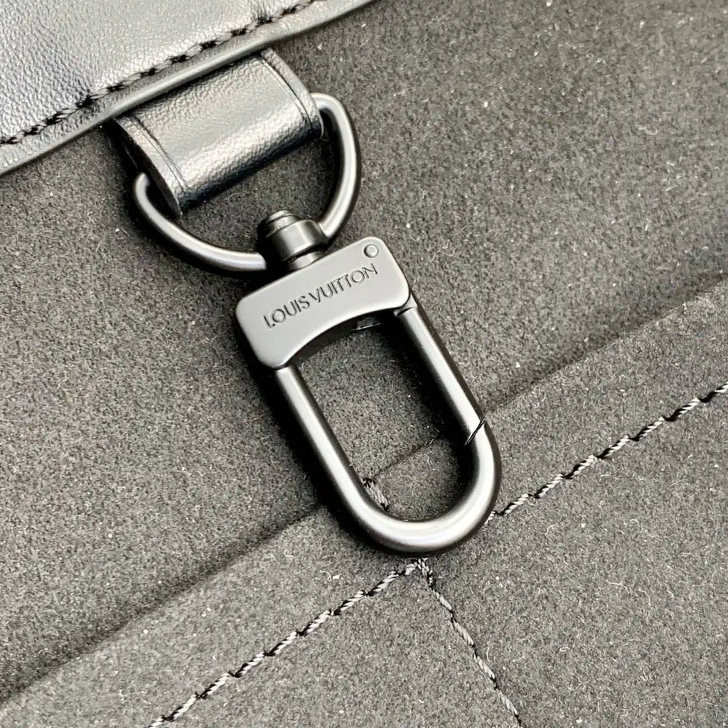 Louis Vuitton LV M13979 Shopper Tote MM Bag Ultra Black