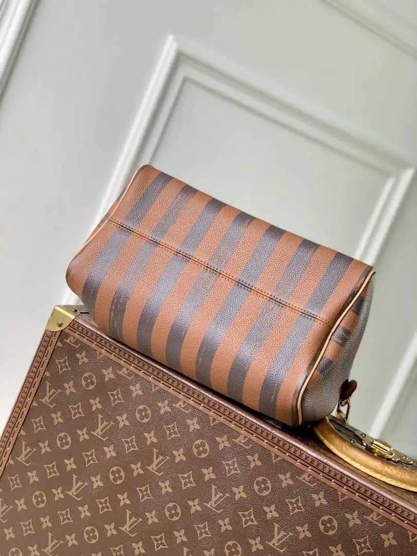 Louis Vuitton LV M14064 Speedy P9 Bandouliere 30 Bag Brown Stripes