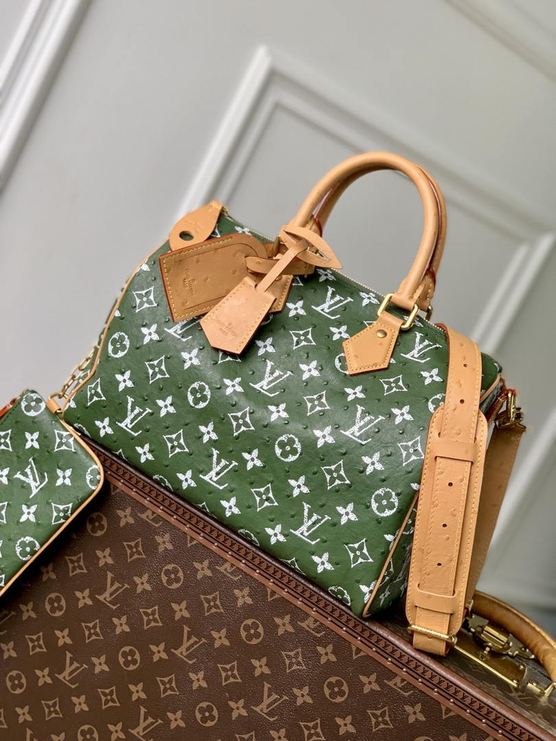 Louis Vuitton LV M14064 Speedy P9 Bandoulière 30 Bag Ostrich Dark green