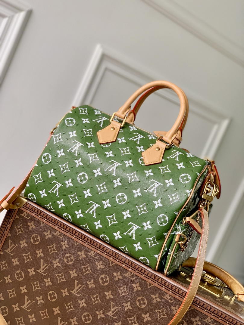 Louis Vuitton LV M14064 Speedy P9 Bandoulière 30 Bag Ostrich Dark green