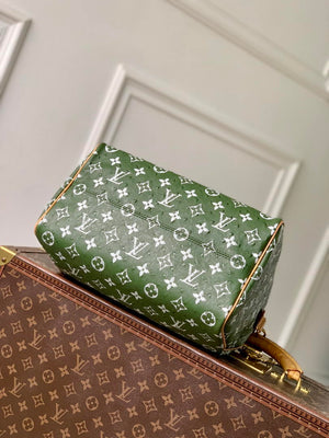 Louis Vuitton LV M14064 Speedy P9 Bandoulière 30 Bag Ostrich Dark green - Default Title - View 4