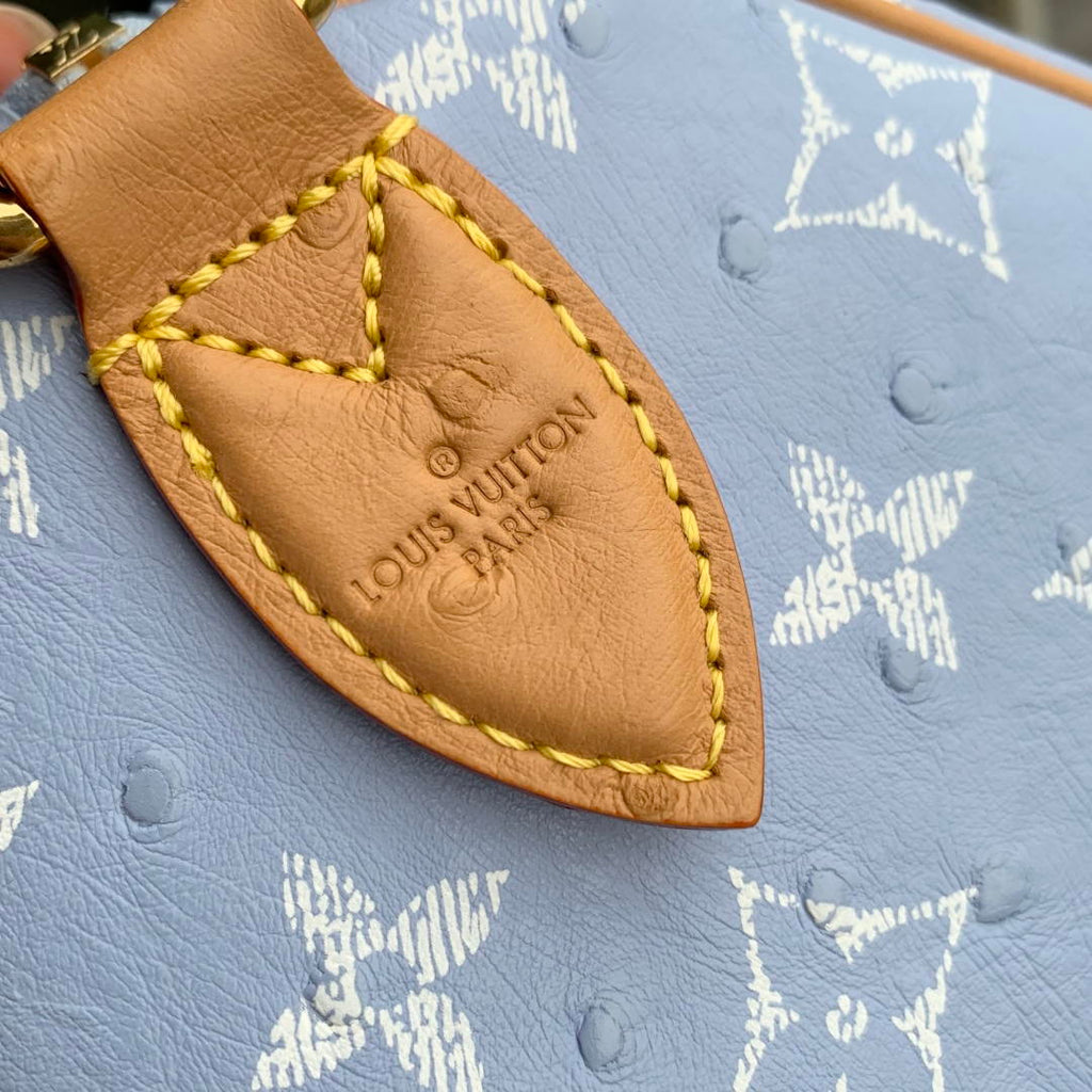 Louis Vuitton LV M14064 Speedy P9 Bandoulière 30 Bag Ostrich Ligth Blue