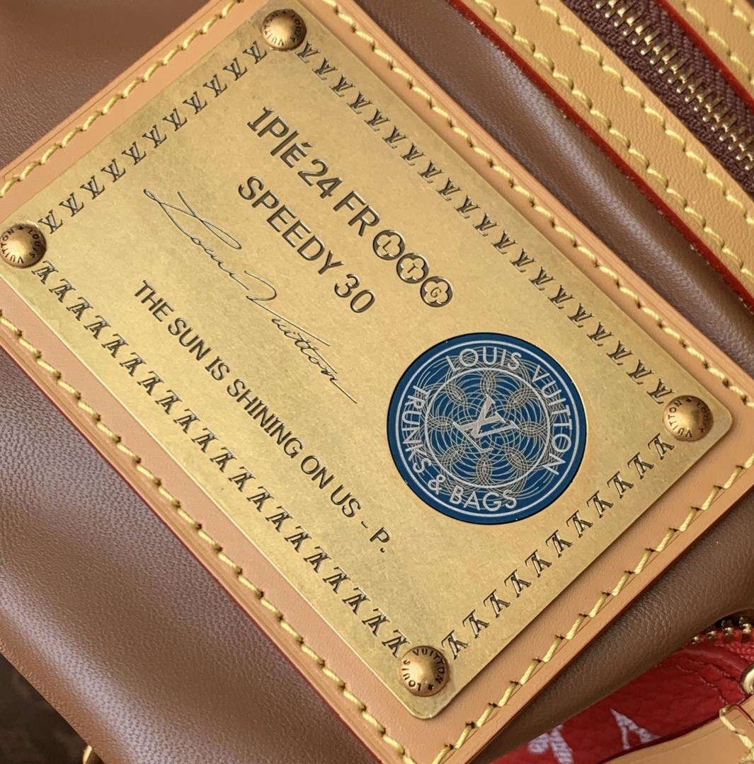 Louis Vuitton LV M14067 Speedy P9 Bandoulière 30 Bag Red
