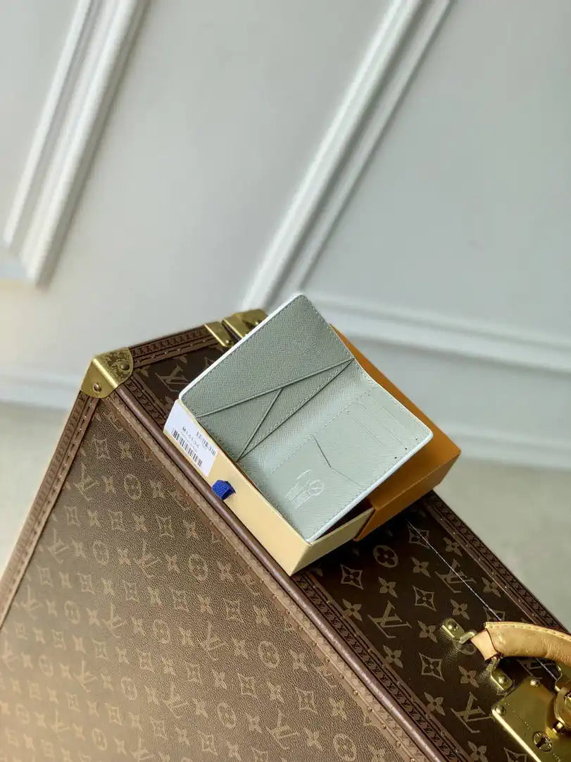 Louis Vuitton LV M14134 Pocket Organizer Monogram White LW10018