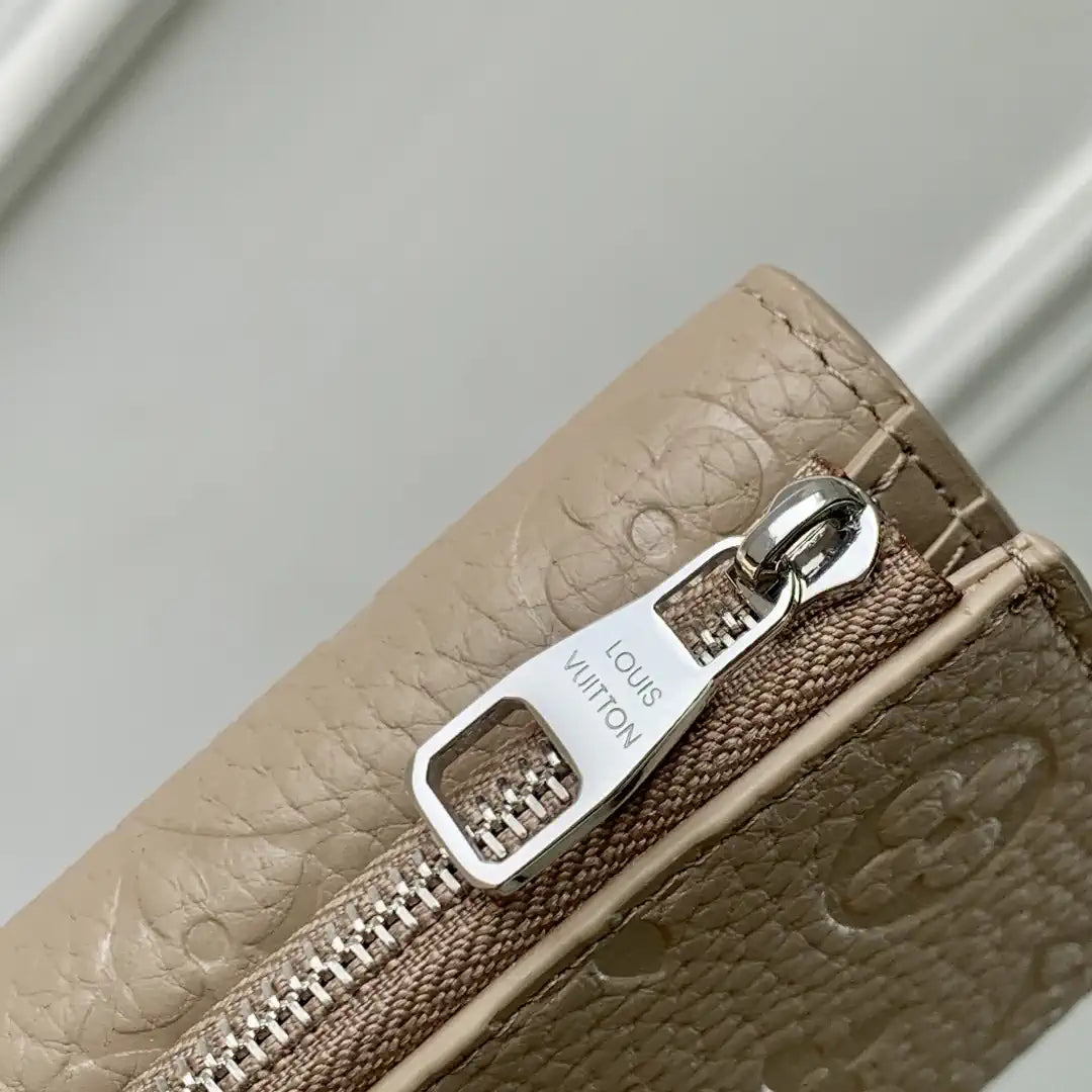 Louis Vuitton LV M14143 Slender Pilot Taurillon Monogram Leather