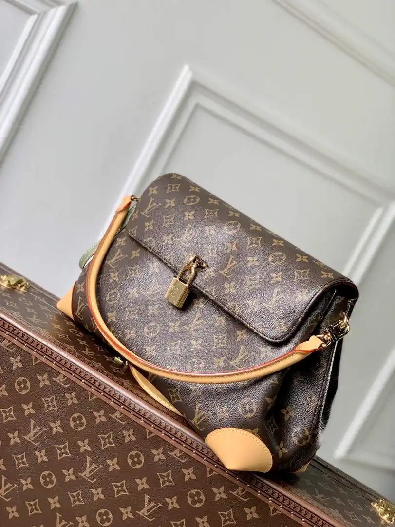 Louis Vuitton LV M14473 Hide Away MM Monogram