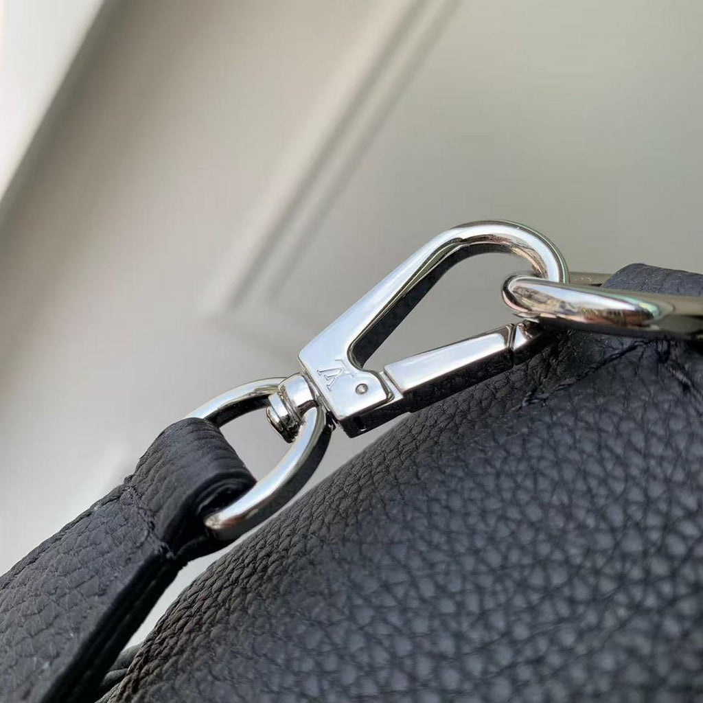 Louis Vuitton LV M14618 All Around MM Bag Black