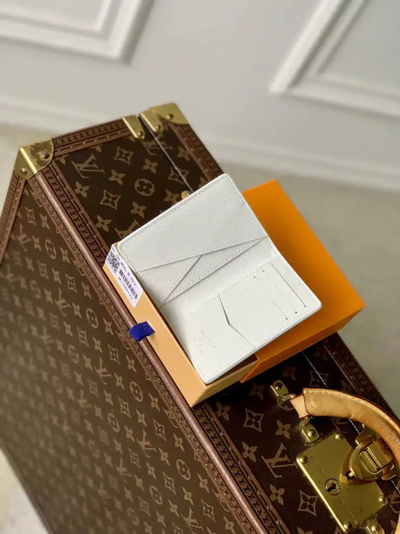 Louis Vuitton LV M14882 Pocket Organizer LW10015